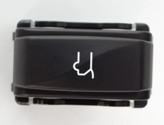 Front tailgate entry switch for Renault Koleos 2019 exterior trunk release