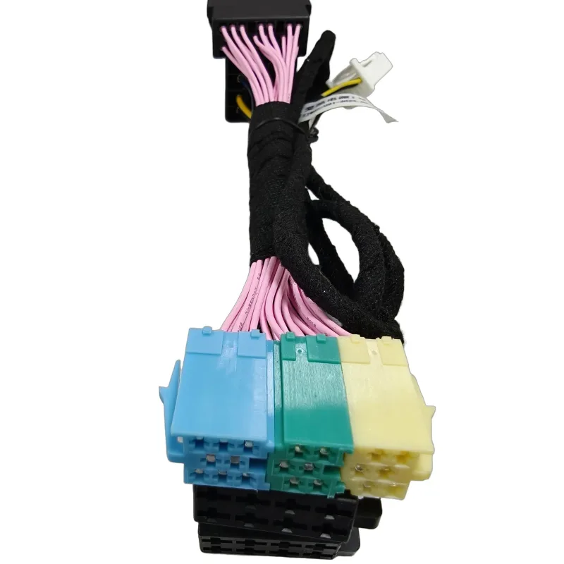SW-ZIV-091 Aiways power cable with ISO36P female and Teana 12P connectors
