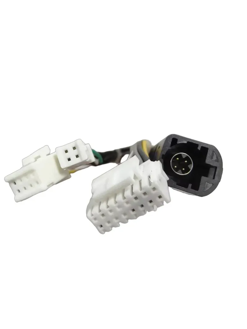 VW Golf 7 Power Cable with USB | Plug-and-Play Wiring, part ZJTX01-RDZ0004 - detail view 4
